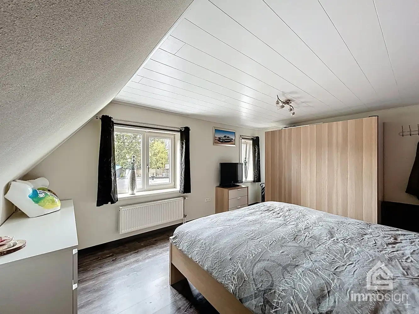 Zeer ruime woning met werkplaats in Hamont-Achel! foto 29