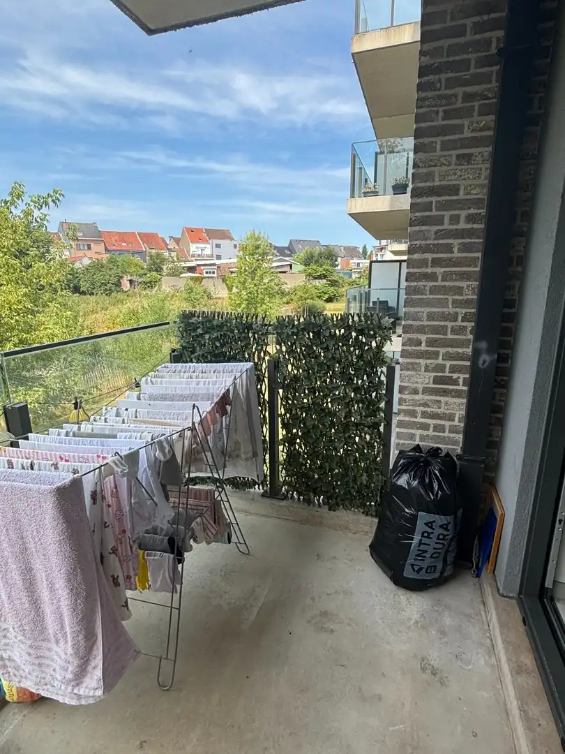 LICHTRIJK EN ENERGIEZUINIG 2-SLAAPKAMERAPPARTEMENT MET TWEE TERRASSEN EN PARKEERPLAATS foto 30