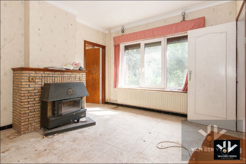 RUIME TE RENOVEREN WONING MET POTENTIEEL foto 10