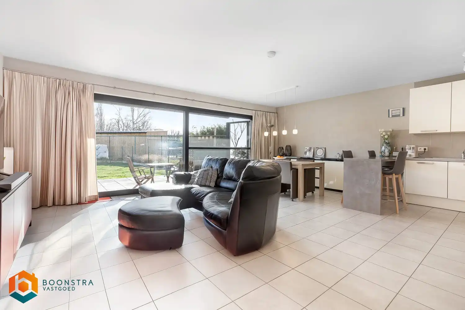 Instapklaar appartement met 2 slpkrs foto 3