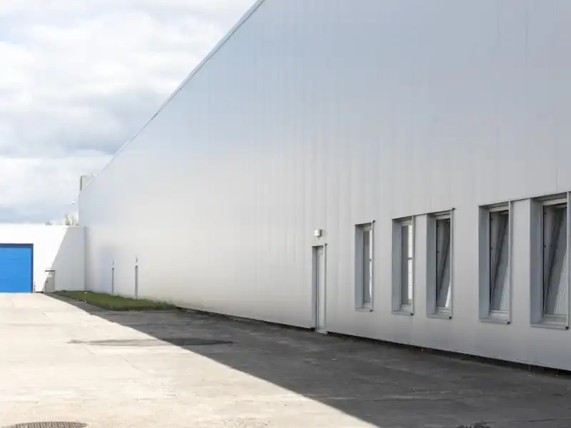 Logistiek magazijn te huur foto 4