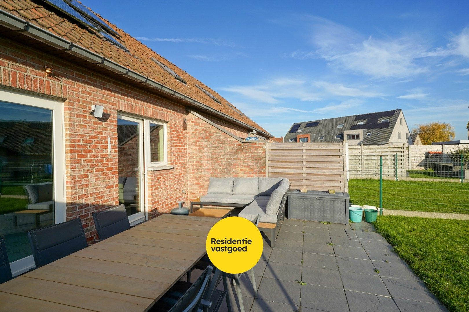 Instapklare energiezuinige woning met 3 slaapkamers in rustige wijk van Bredene foto 2