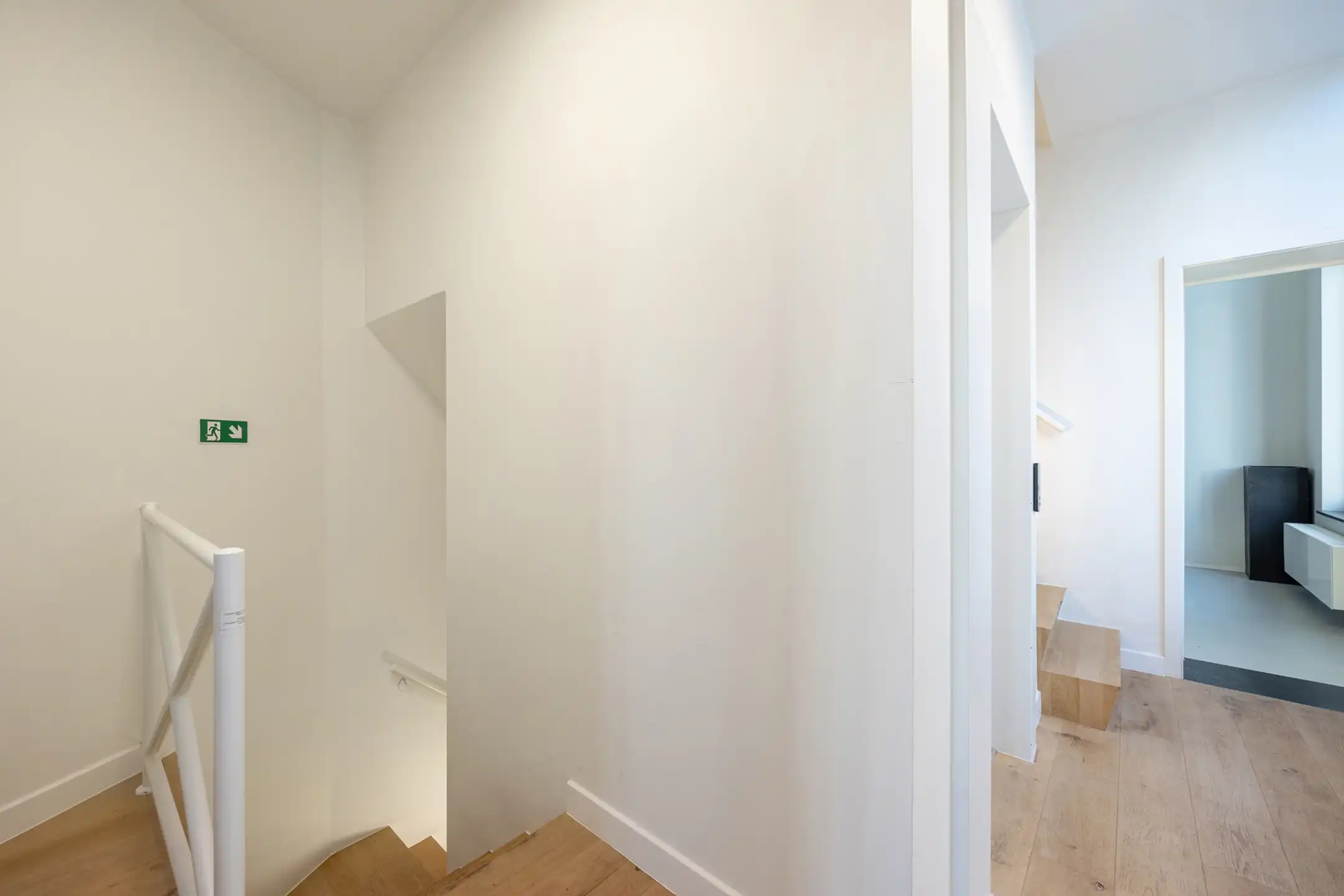 Karaktervol kantoorgebouw te huur in hartje Mechelen foto 9