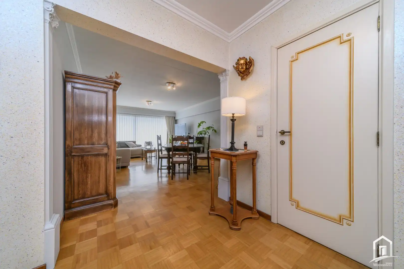 Ruim en lichtrijk appartement met garage in het hart van Denderhoutem! foto 7