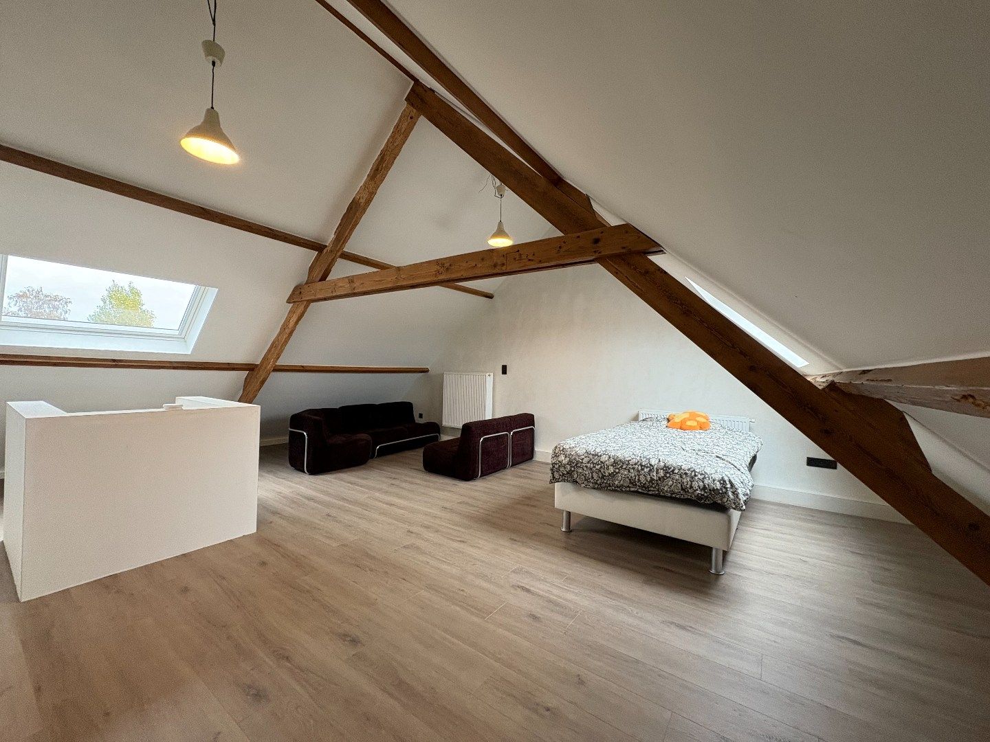 🏡 Grondig gerenoveerde woning met zonnige tuin in centrum Vlamertinge (Ieper) foto 22