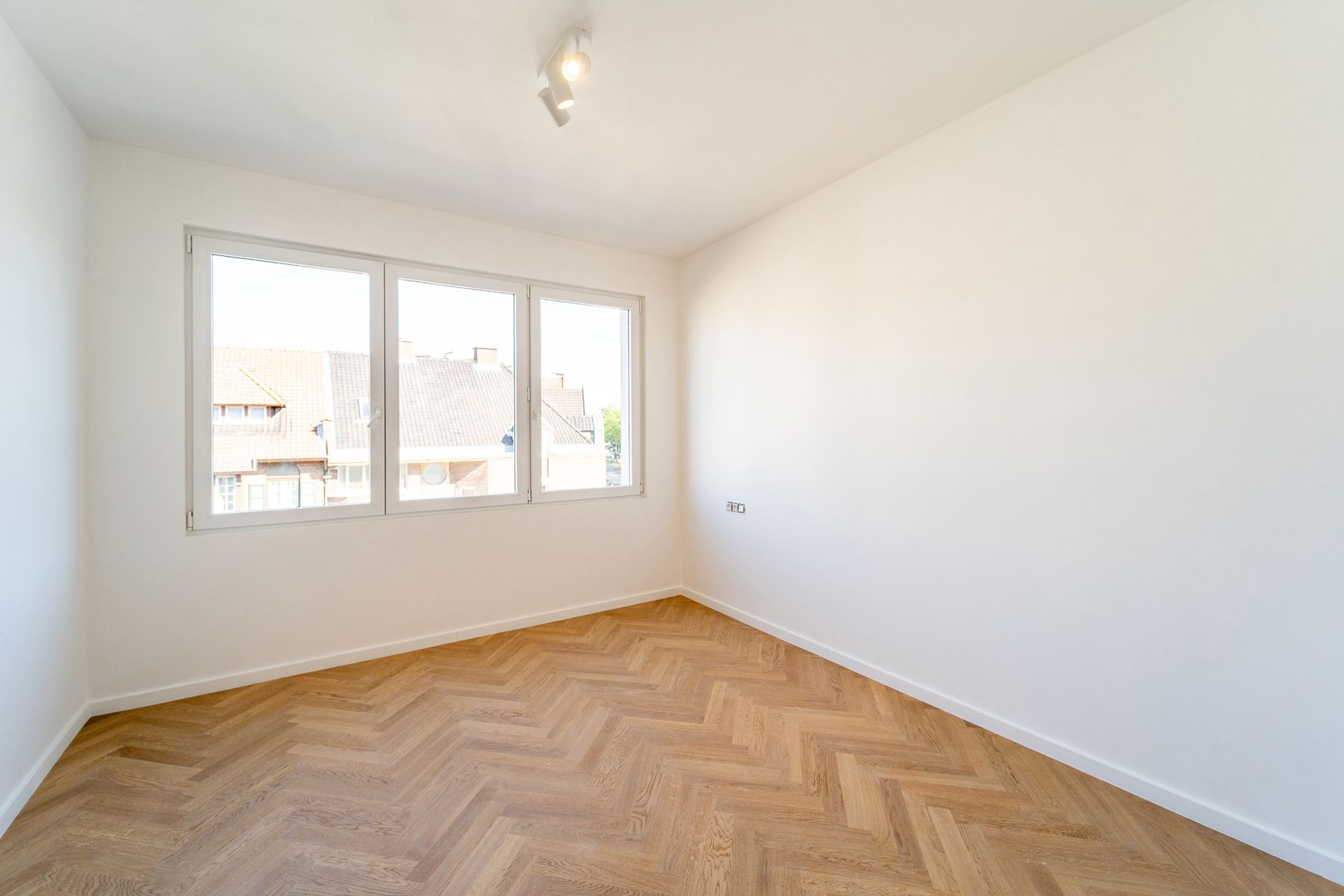 Gerenoveerd 2-slaapkamer appartement  foto 6