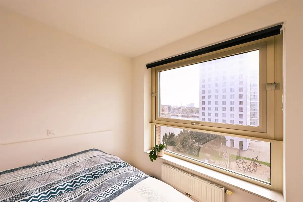 Lichtrijk appartement met terras op het Eilandje foto 17