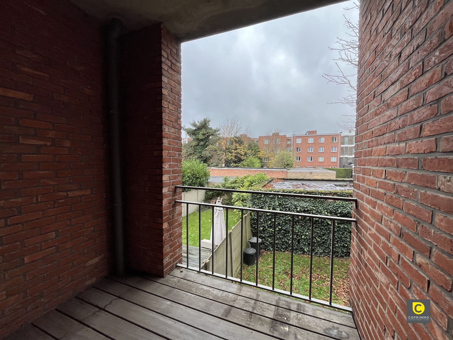 Instapklaar 2 slpks app met terras! foto 8