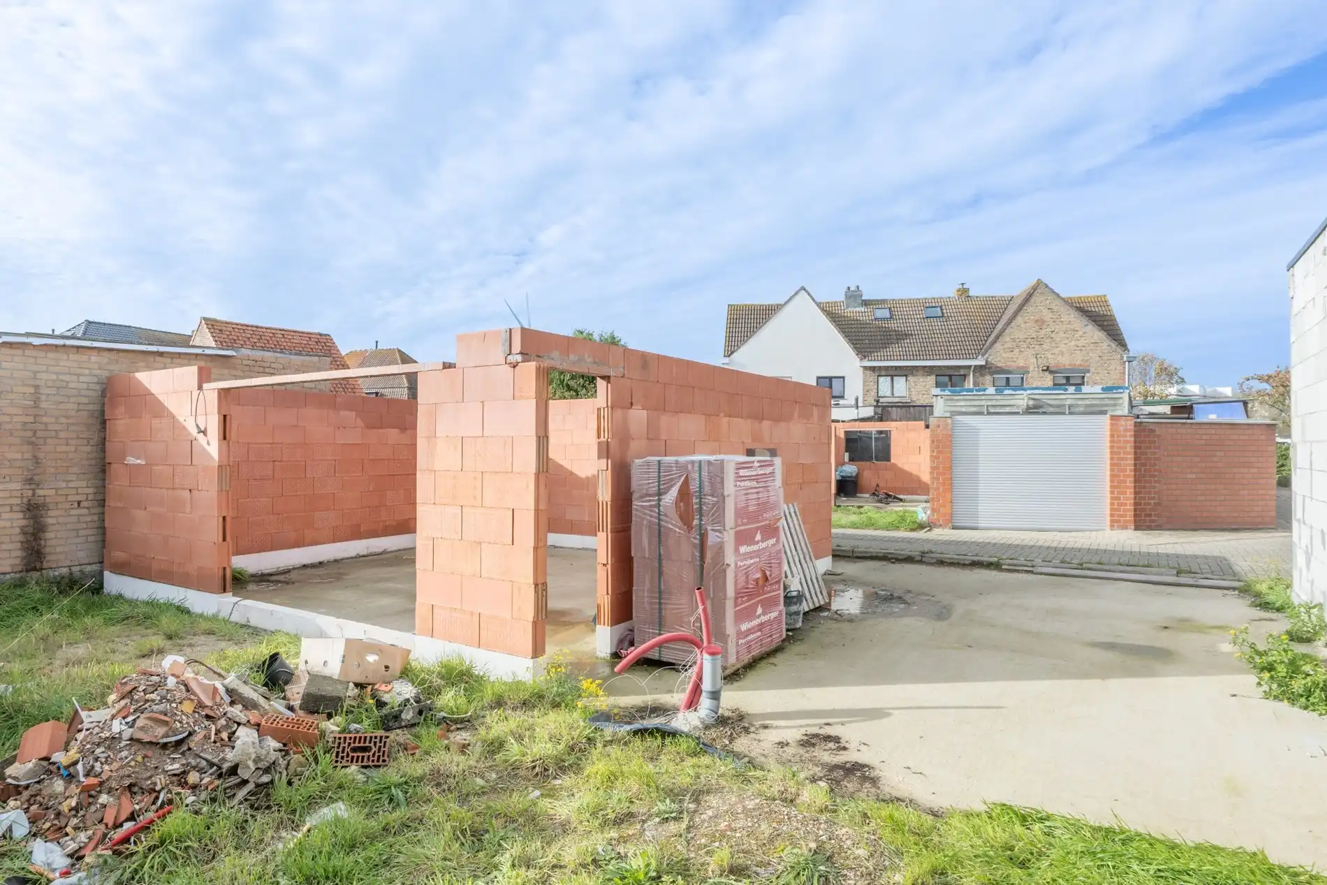 Interessante woning met tuin in ruwbouwfase foto 9