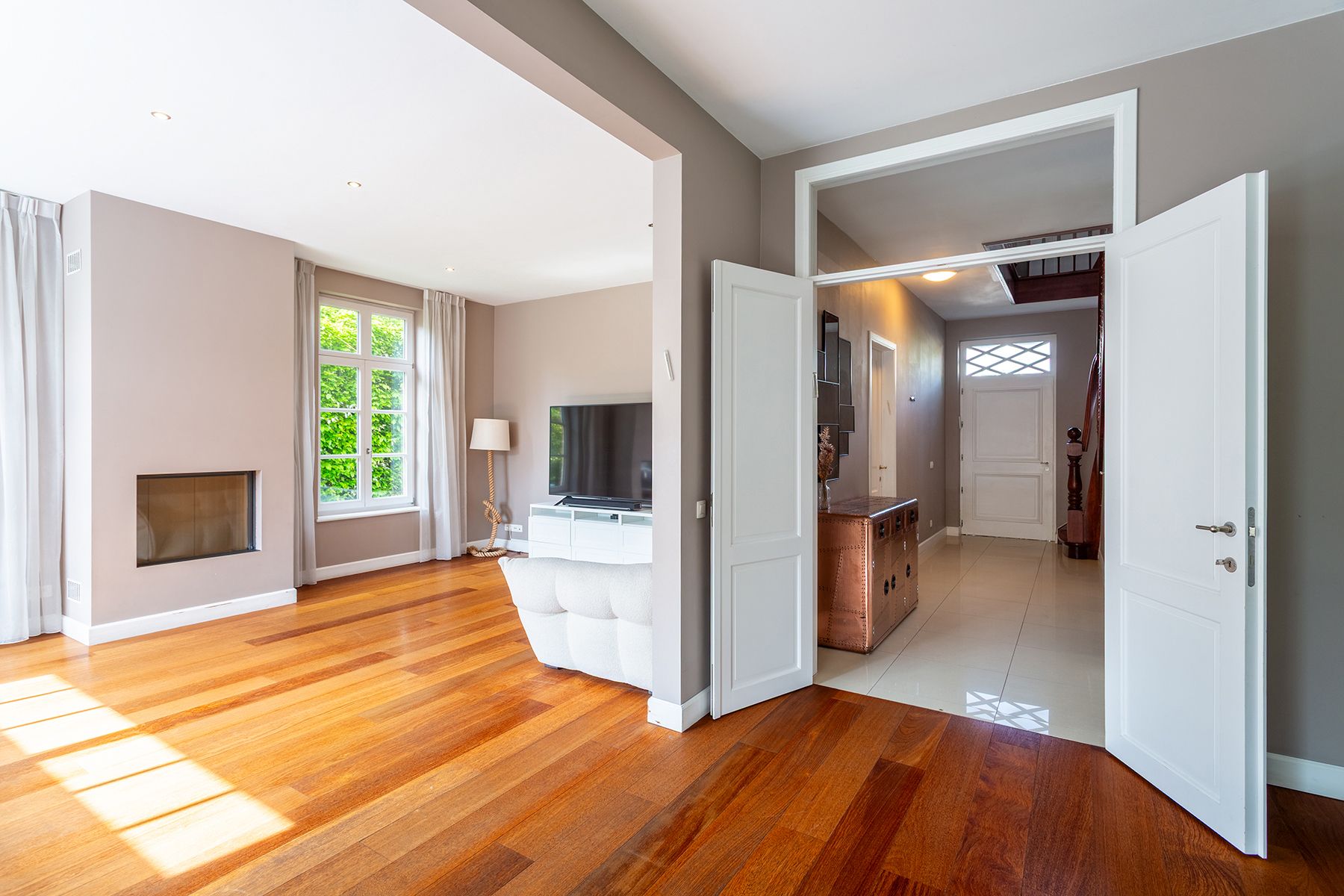 Exclusieve villa met tuin in rustige Elsdonckwijk foto 4
