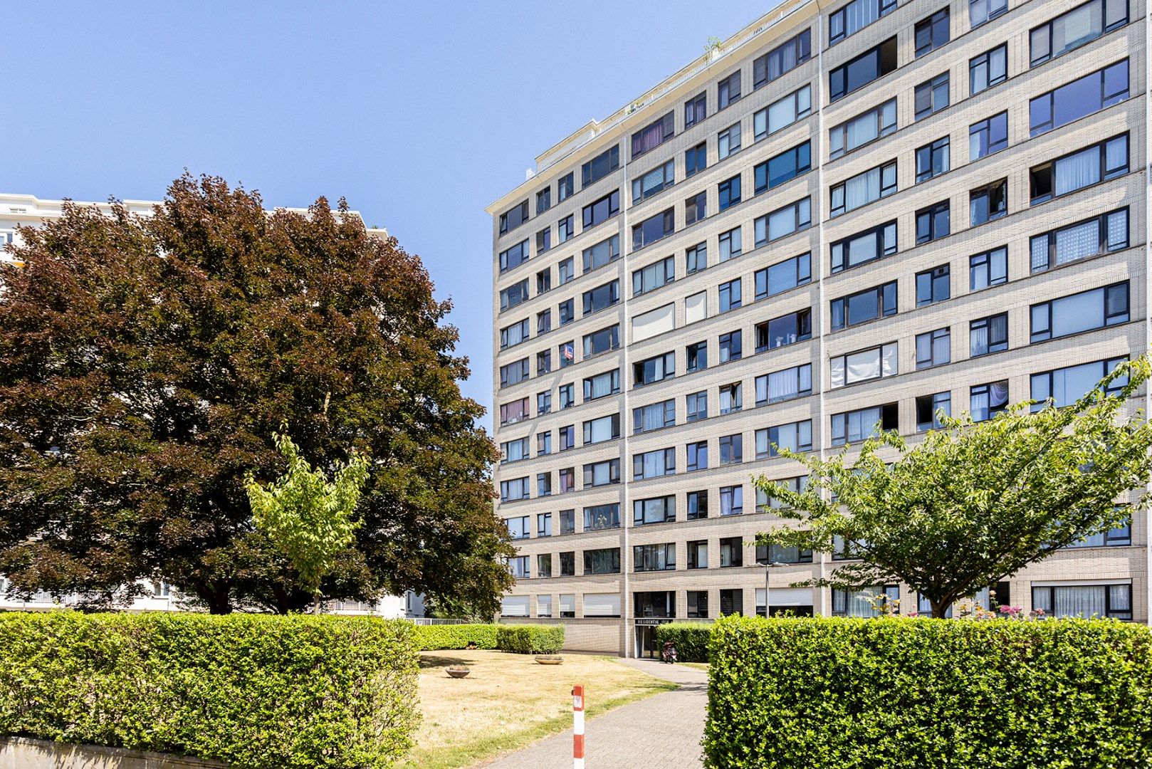 Te renoveren appartement met 2 slpk en terras! foto 15