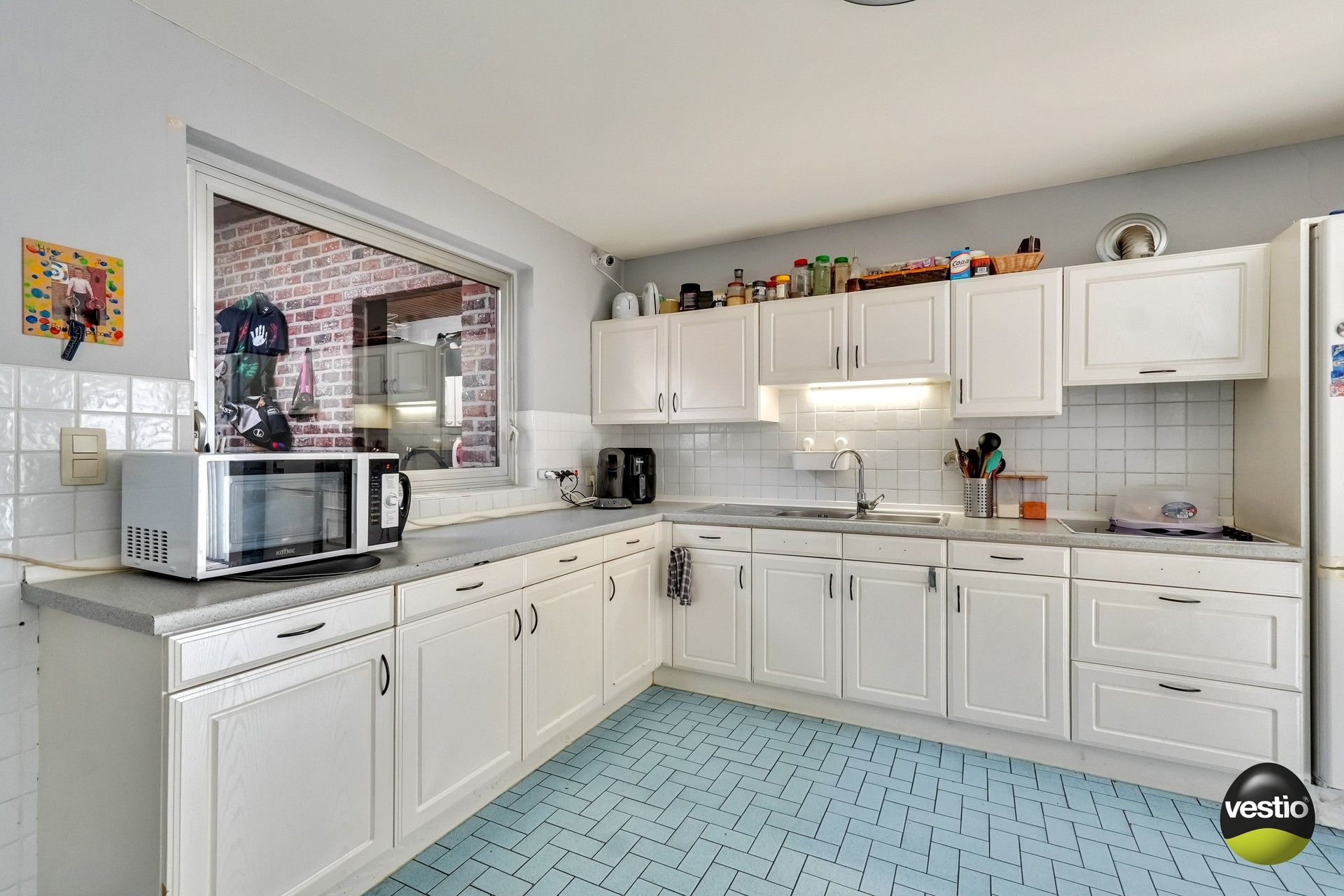 GELIJKVLOERSE BUNGALOW BOORDEVOL POTENTIEEL foto 10