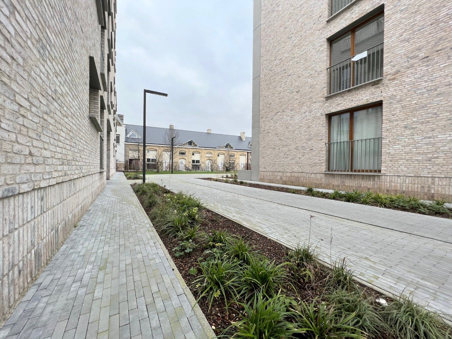 GEZELLIG APPARTEMENT MET 1 SLAAPKAMER IN CENTRUM IEPER foto 10