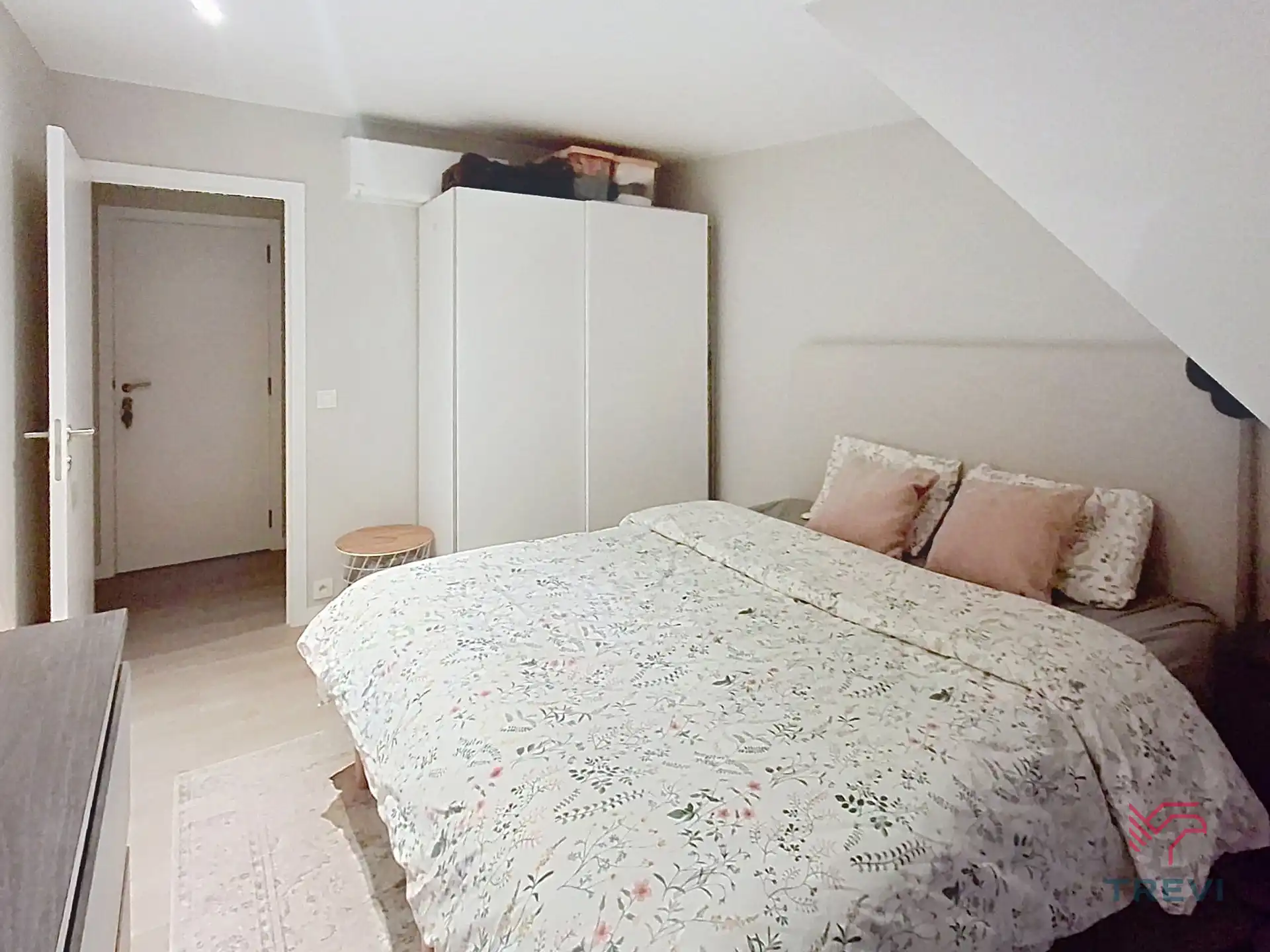 Mooi appartement met 2 slaapkamers foto 8