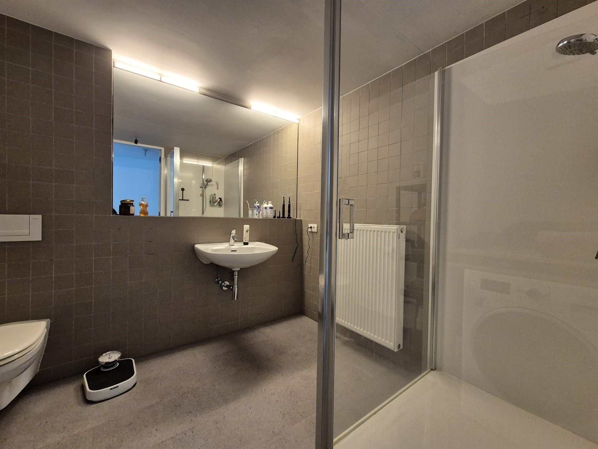 Uitzonderlijke ruime woning voor maximum 1 jaar. foto 10