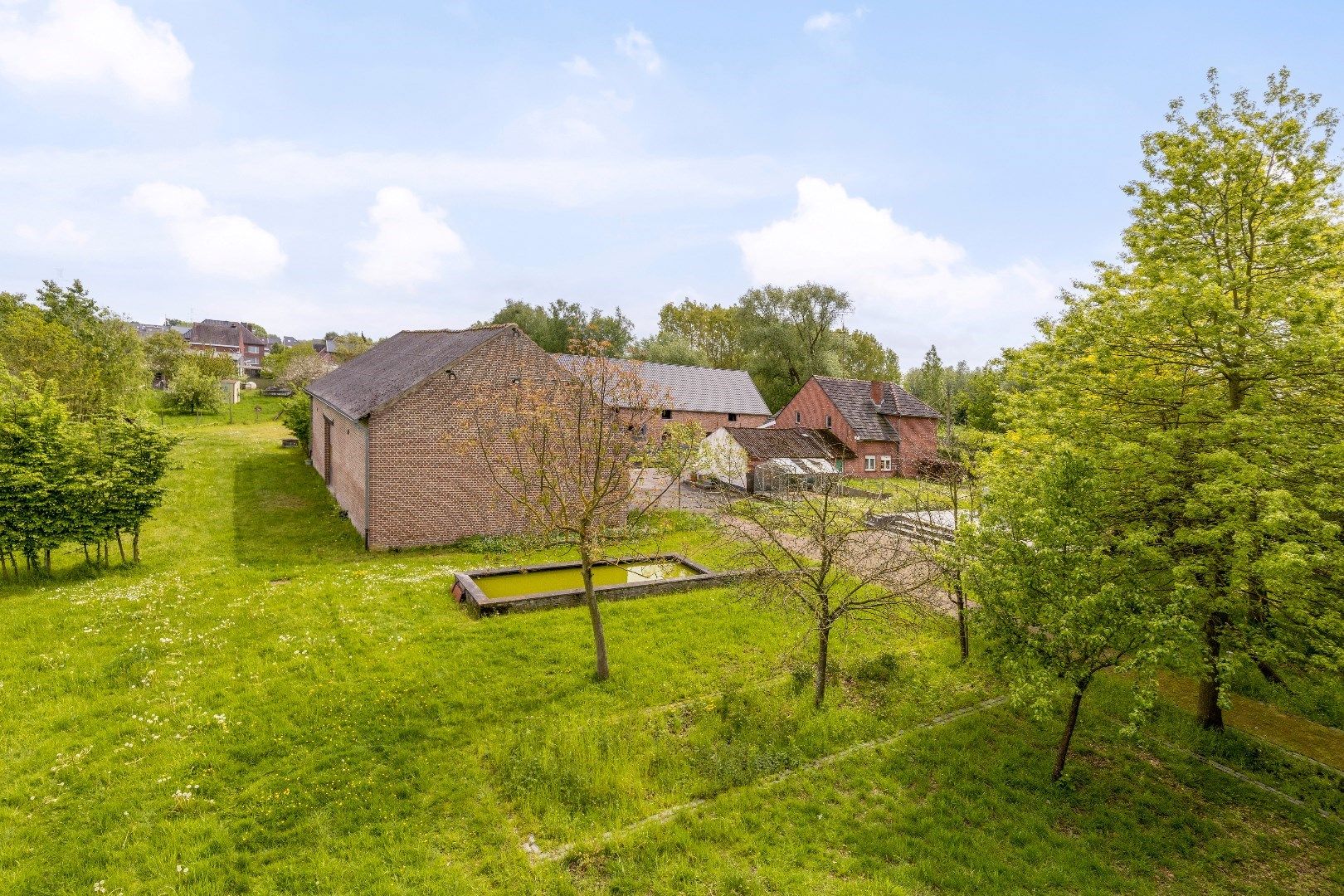 Exclusief landgoed temidden agrarisch gebied, 40a, nabij centrum foto 13