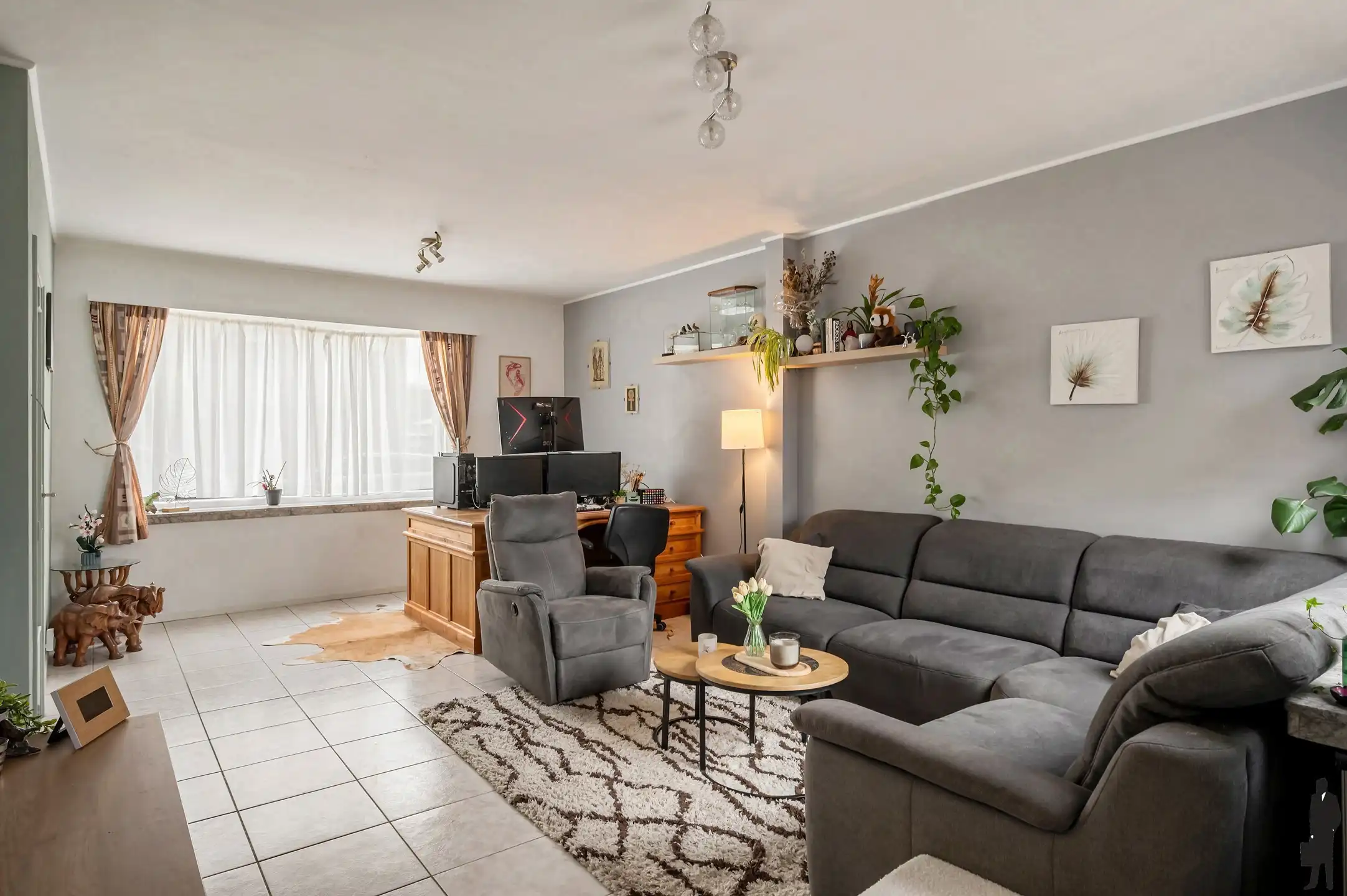 Charmante gerenoveerde rijwoning met zij-ingang en tuin in centrum Essen. foto 5