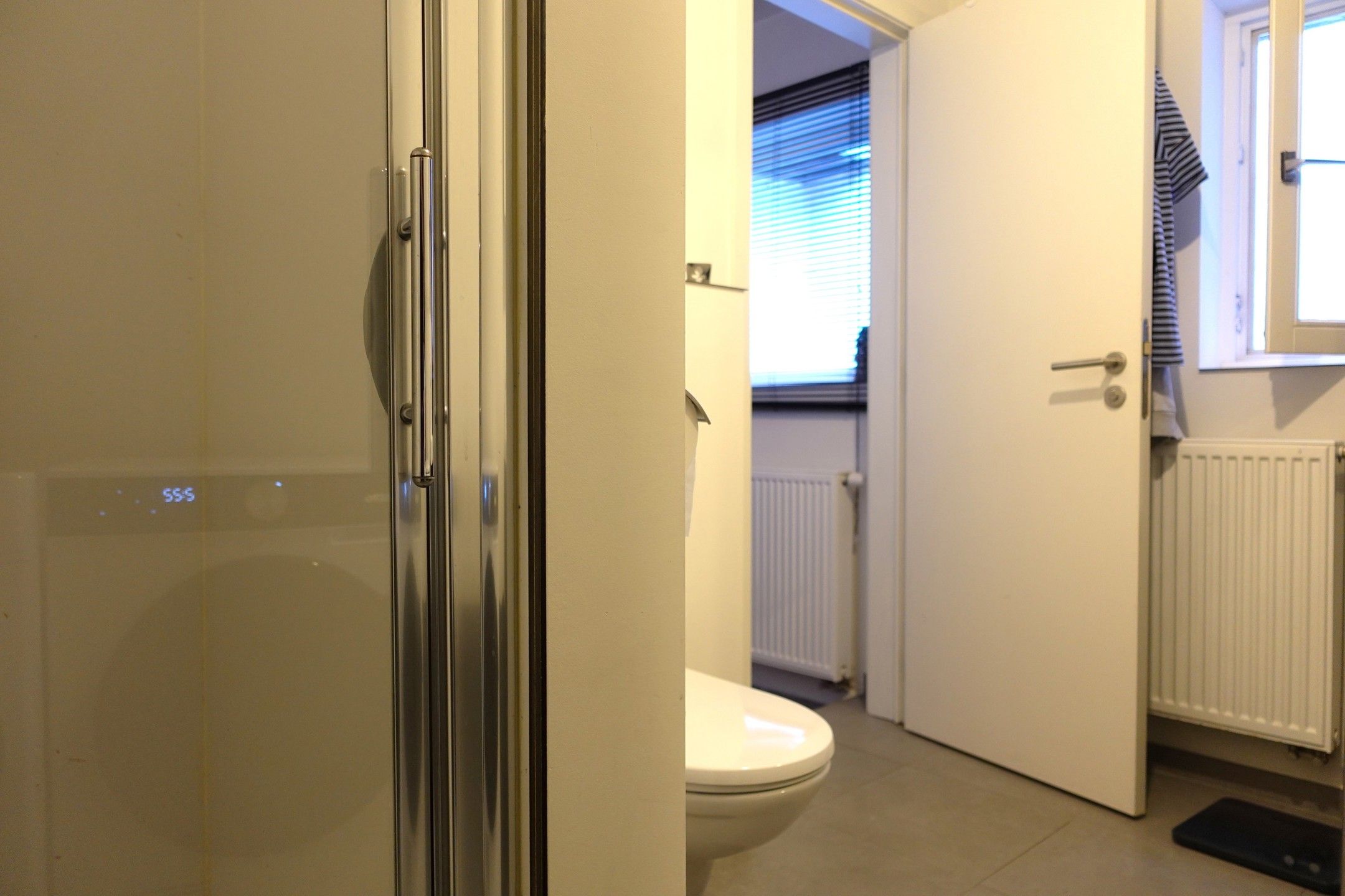 Centraal gelegen 1 slpk app met kelderberging te Turnhout. foto 9