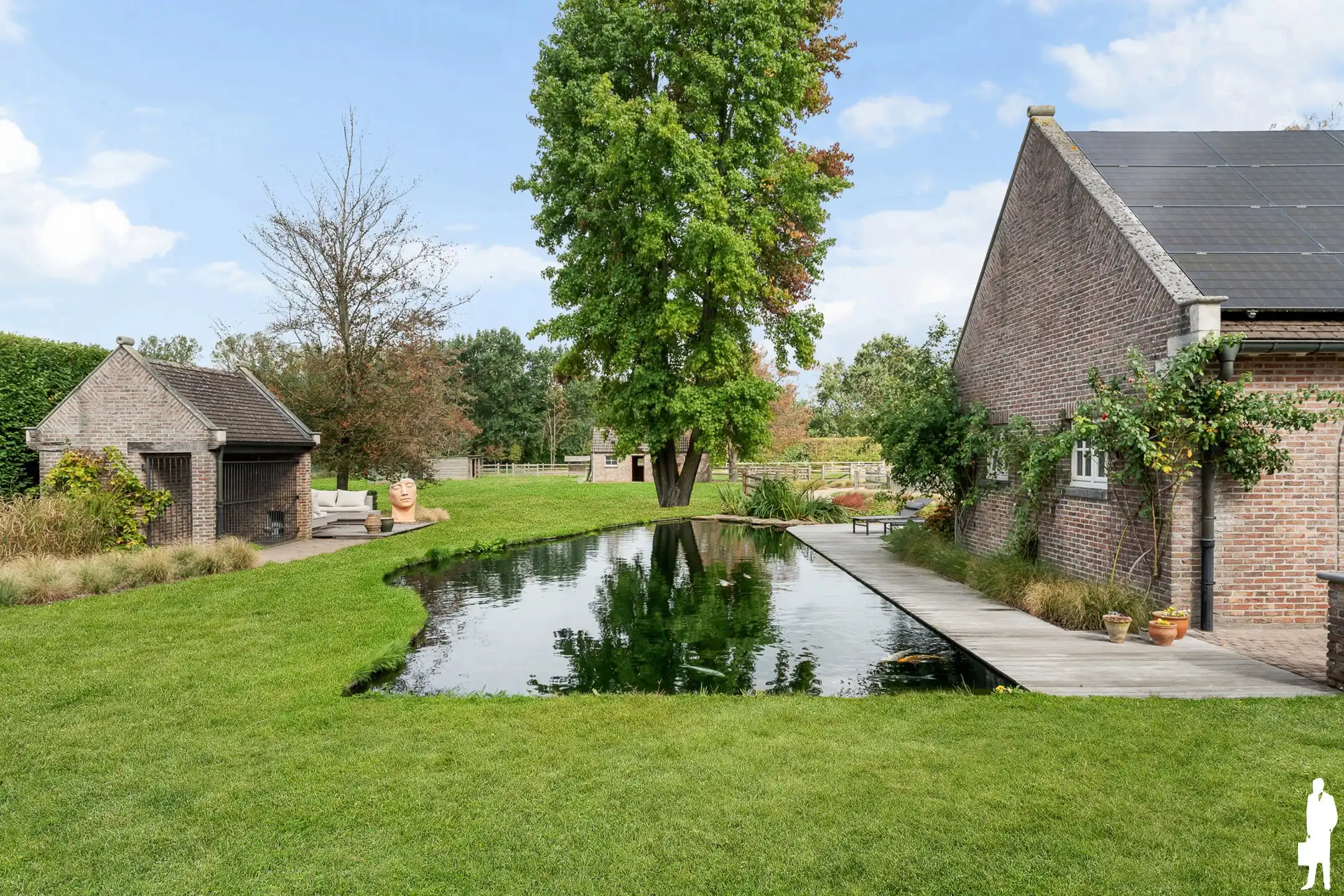 Exclusieve villa met praktijkruimte op domein van 1,4 ha foto 32