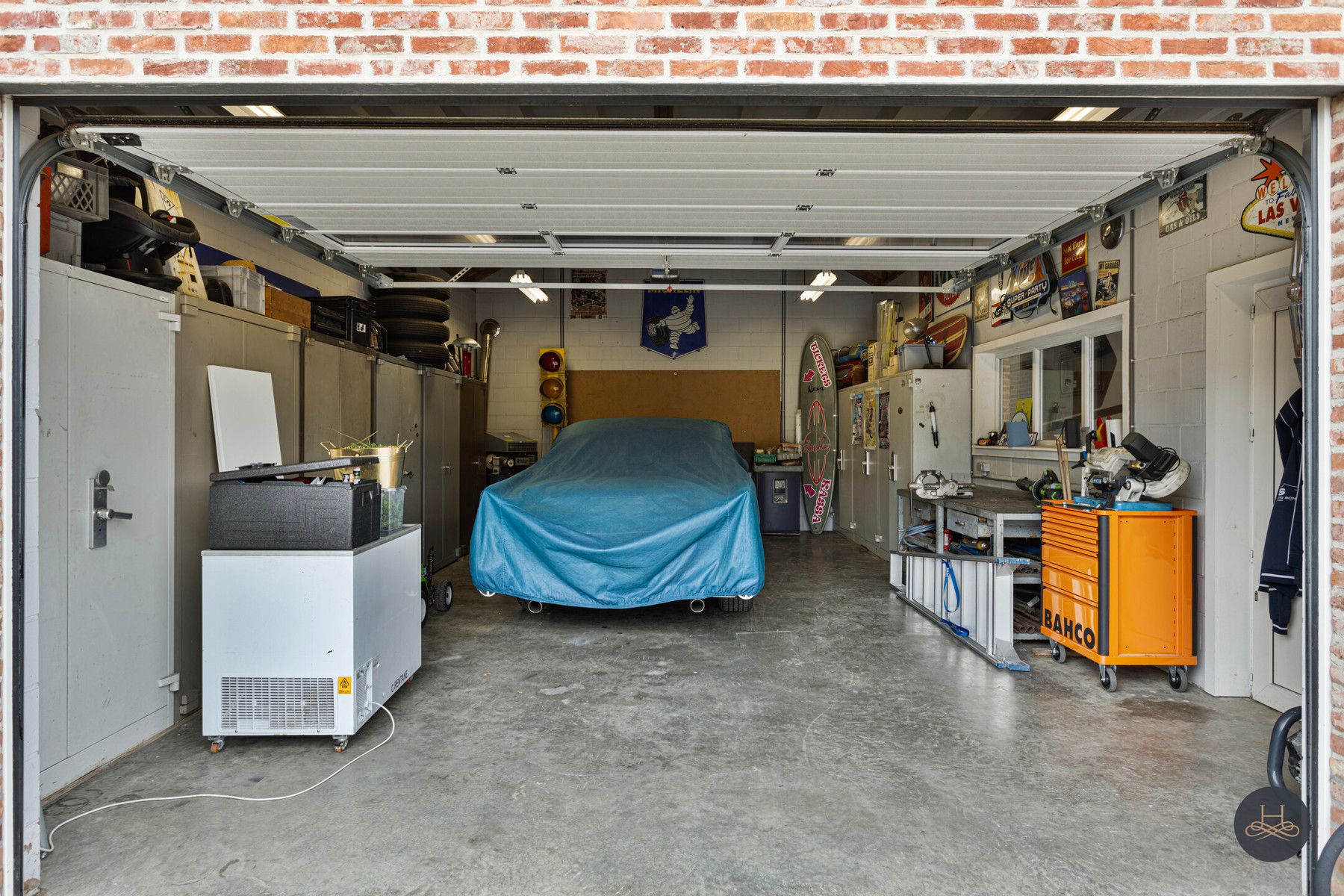 Gerenoveerde woning met grote garage/opslagplaats van +- 90 m2 foto 49