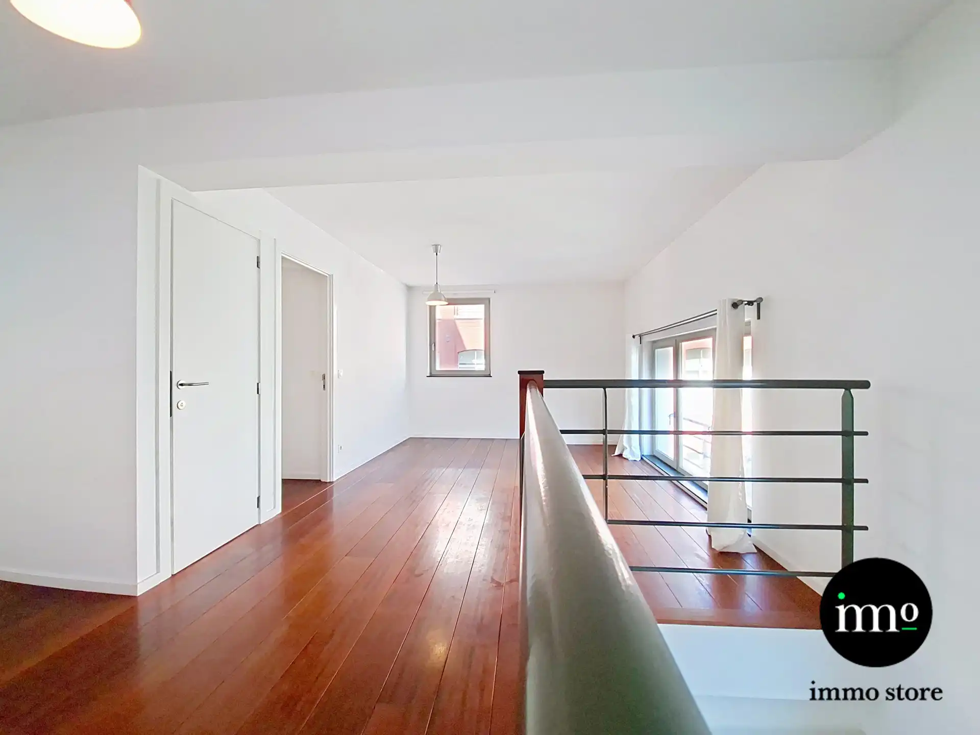Instapklare duplex met ruim dakterras foto 10