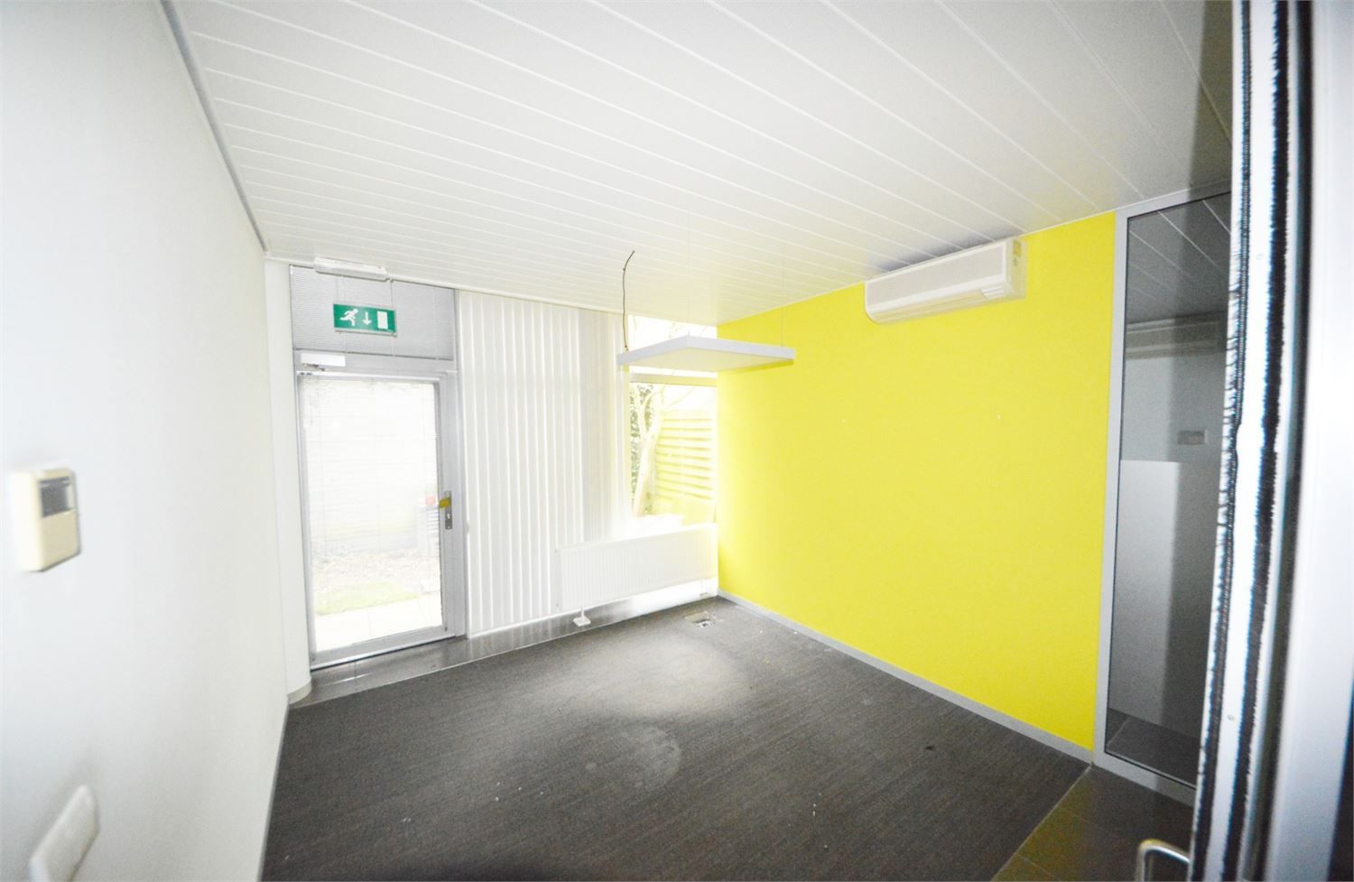 MODERN COMMERCIEEL GELIJKVLOERS 400 M2 OPTIONELE PARKING foto 17