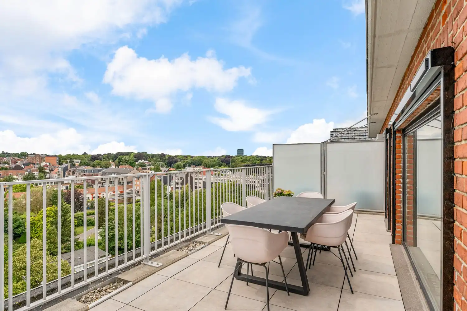Penthouse-flat met twee fantastische zonneterrassen foto 7