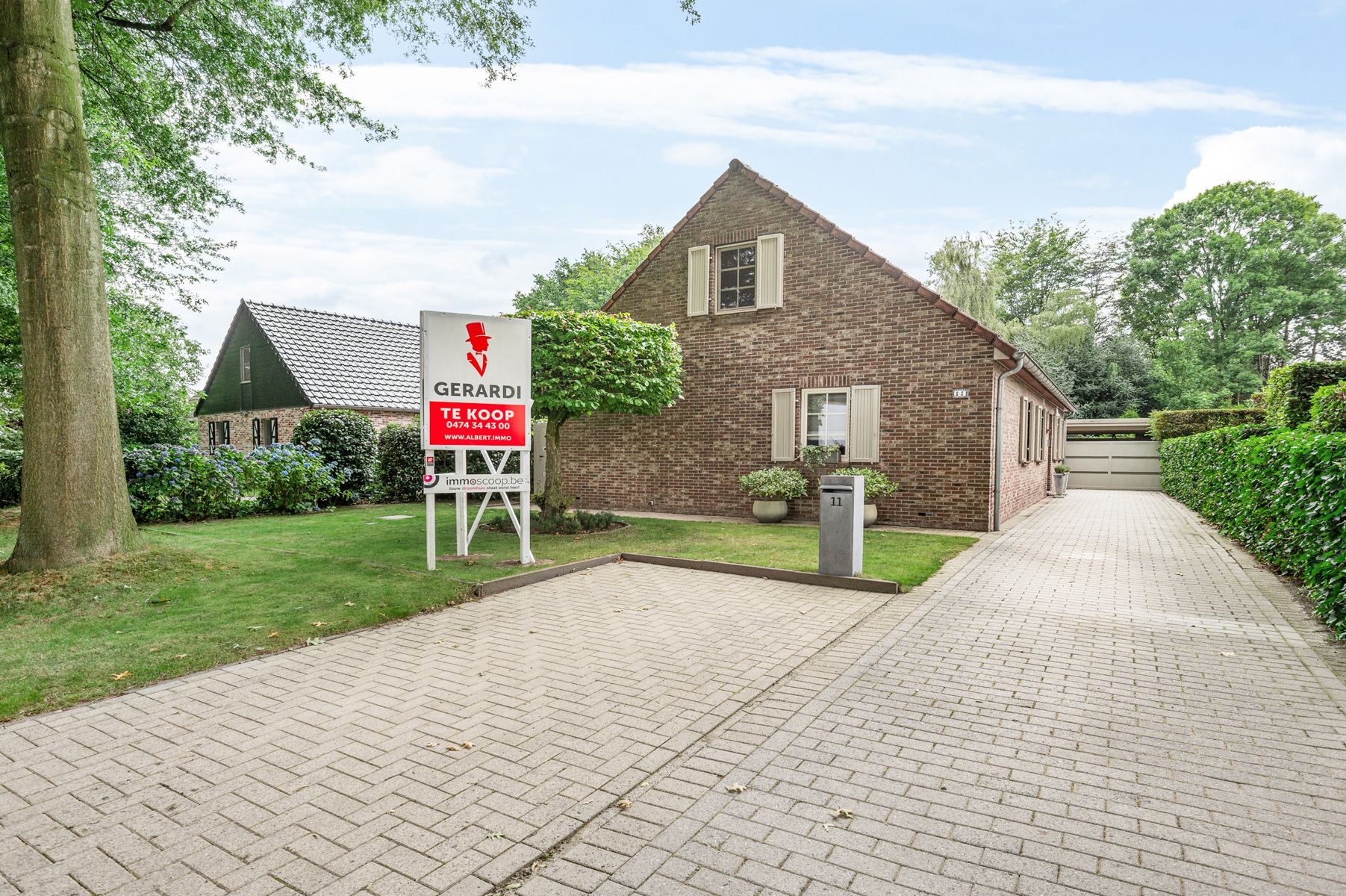 OB op 604 m2 grond, 4 slpks, tuin, carport, gerenoveerd foto {{pictureIndex}}