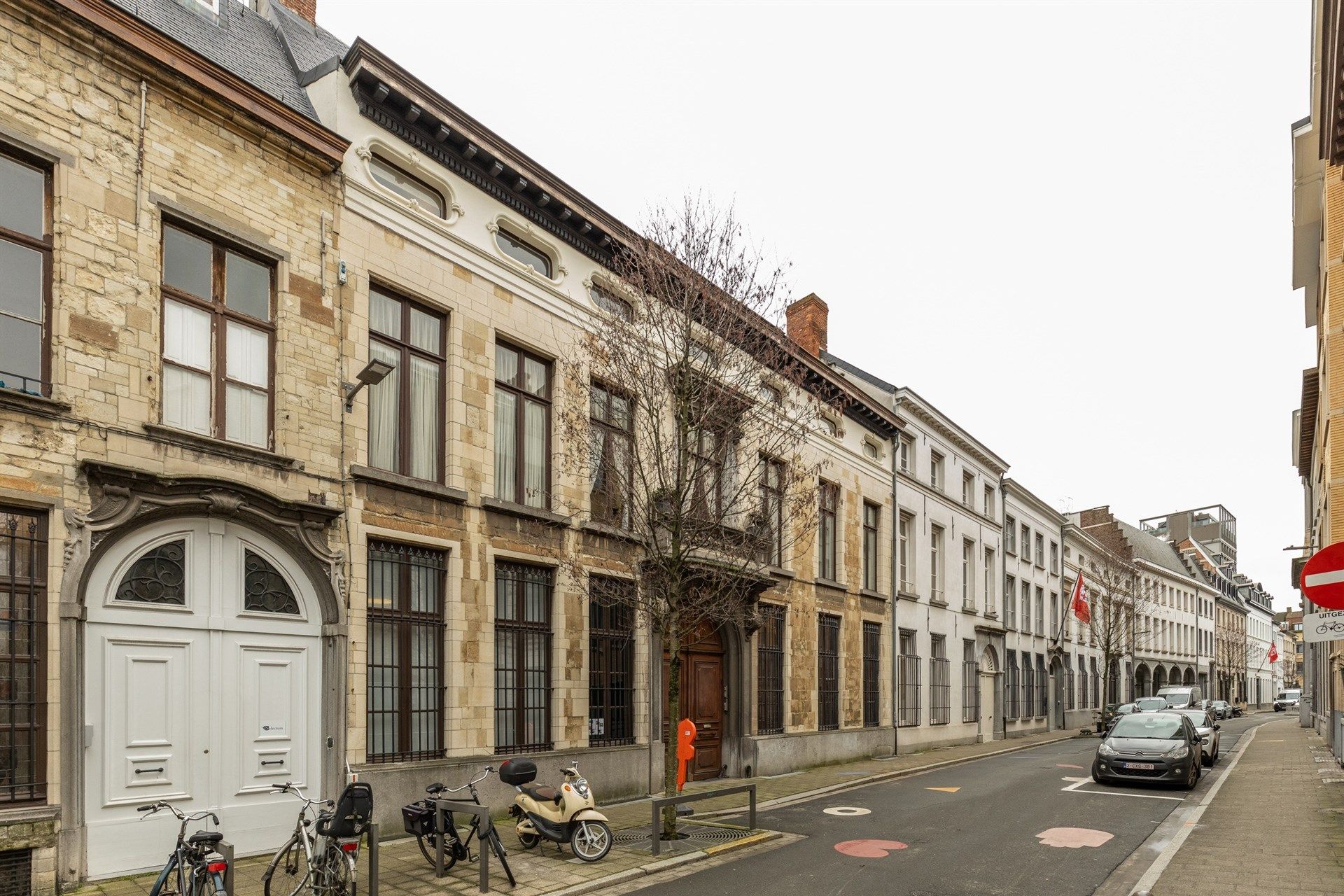 Charmant appartement in de Historische Oude Stad  foto 16