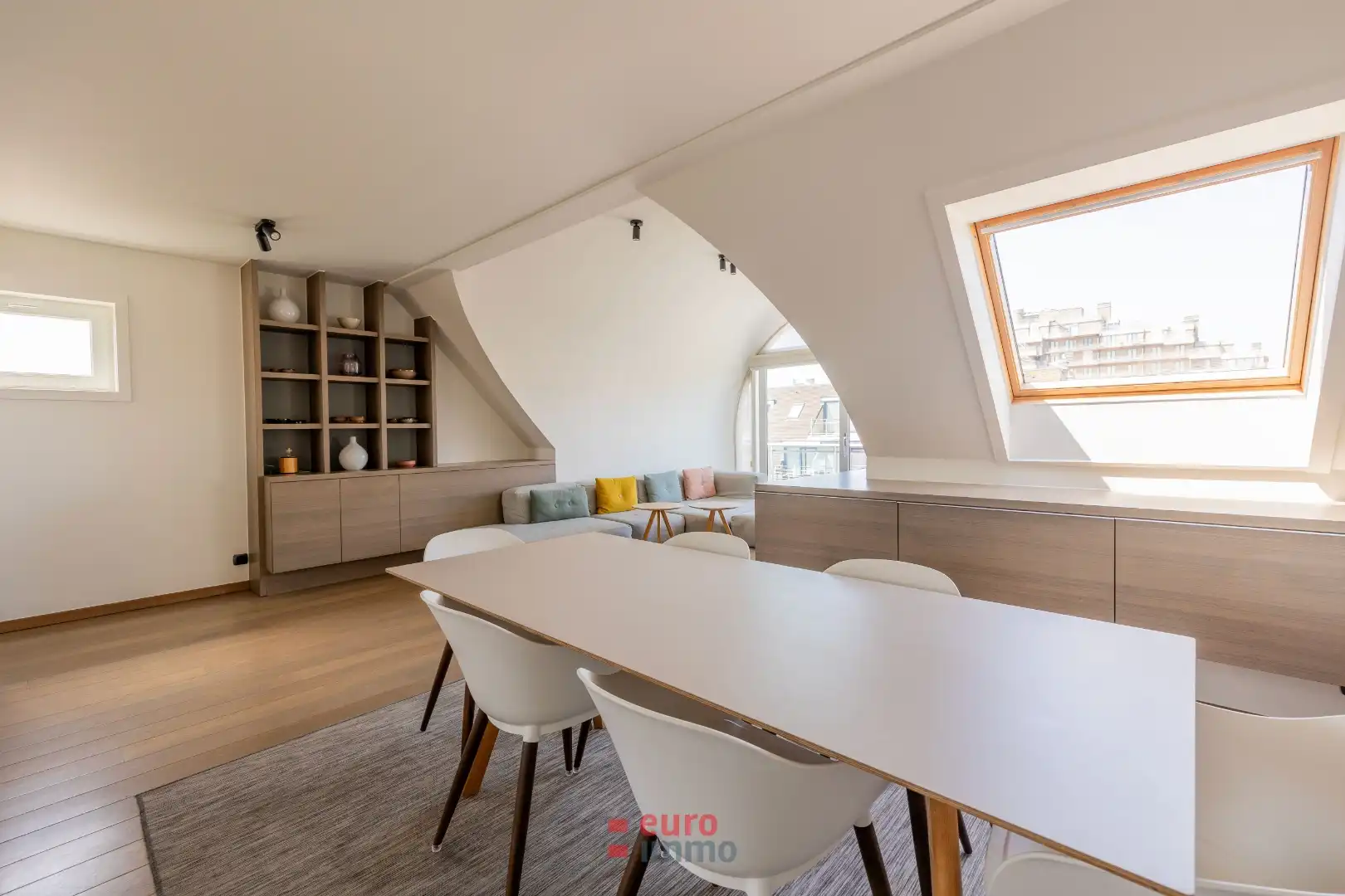 Zeer ruim appartement met 3 slaapkamers in het hartje van Nieuwpoort-bad! Perfect als uw toekomstig vakantieverblijf! foto 3