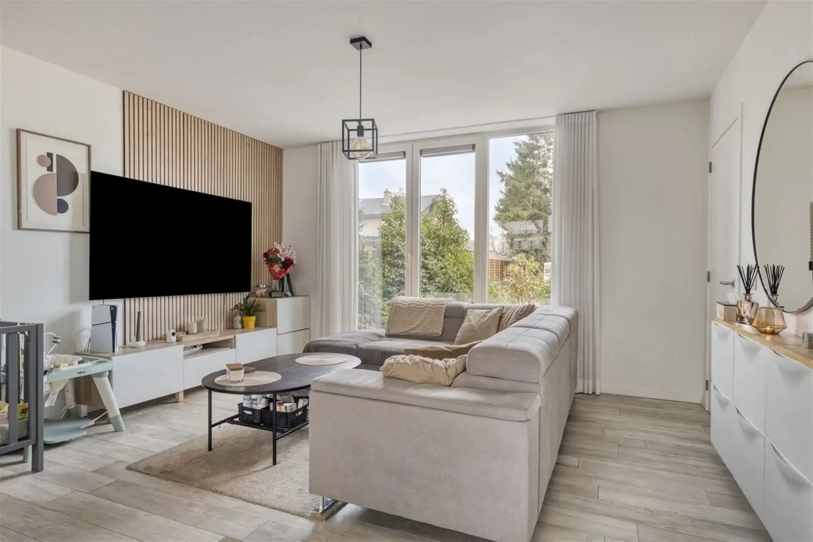 TE KOOP: Recente, lichtrijke woning met 3 slaapkamers te Tessenderlo! foto 3