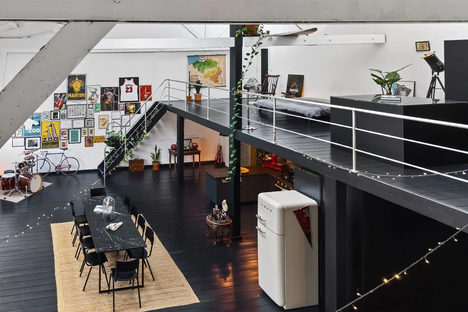 Zeer ruime loft (186m²) op toplocatie foto 3