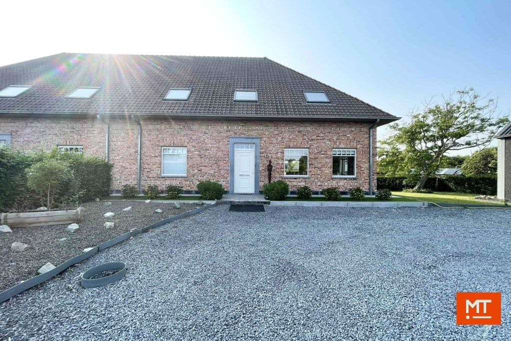 Te huur: Energiezuinige halfopen woning met 4 slaapkamers, tuin en loods (150 m²) foto 3
