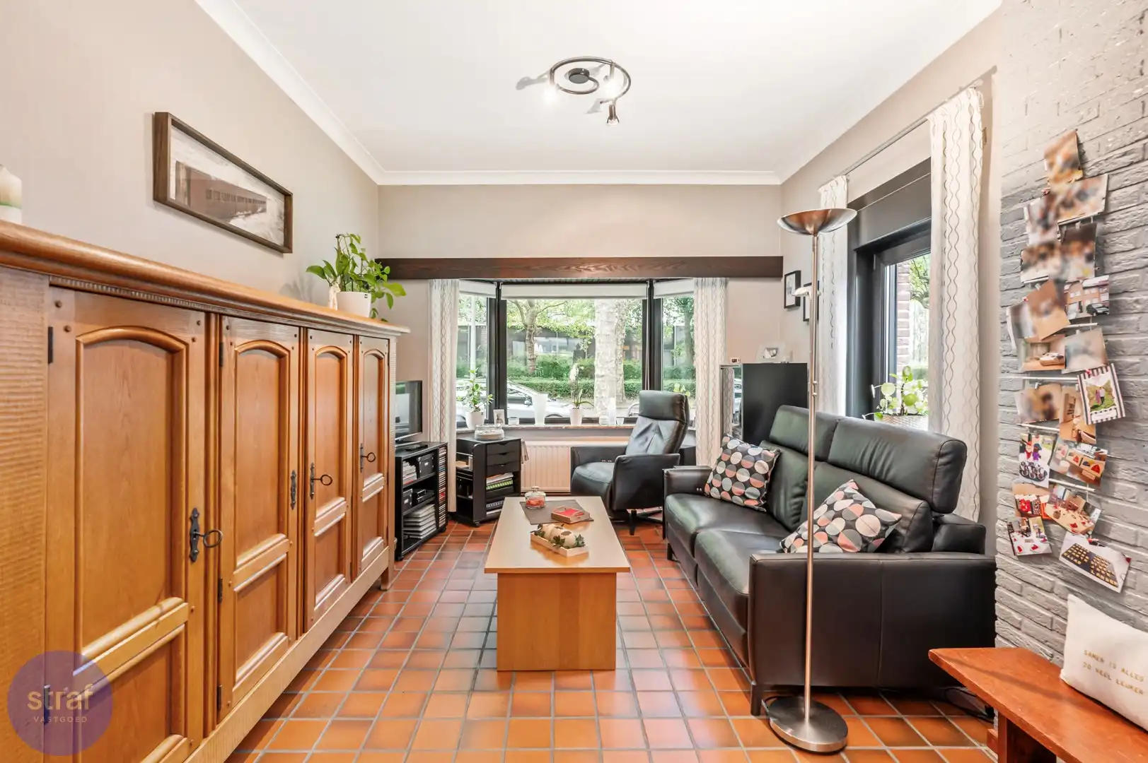 Charmante gezinswoning met 3 slaapkamers op een toplocatie op Linkeroever foto 3