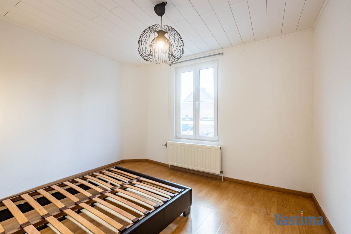 Lichtvolle starterswoning met zuid gerichte tuin foto 16