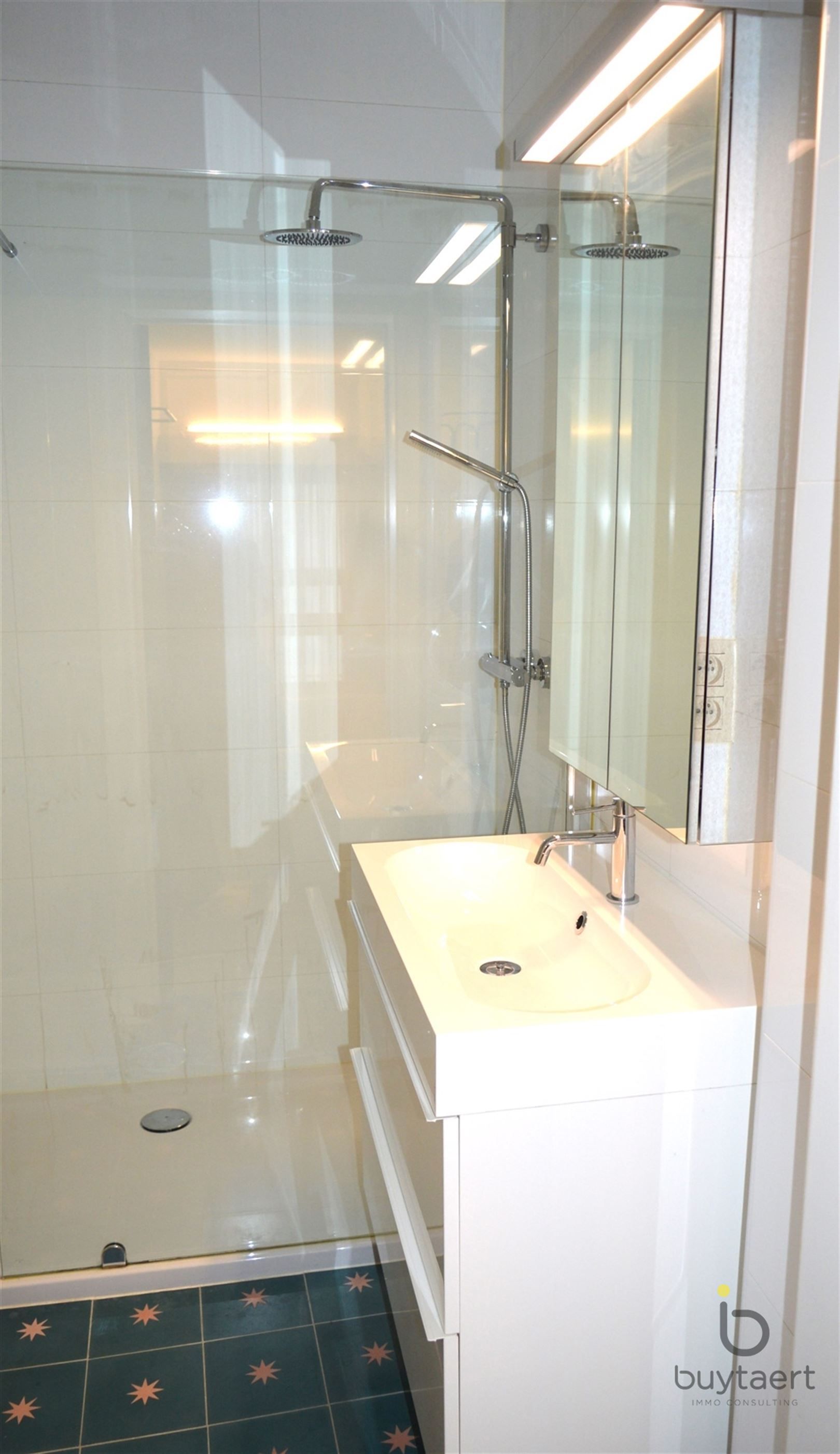 Toffe gemeubelde studio op prachtige locatie! foto 12