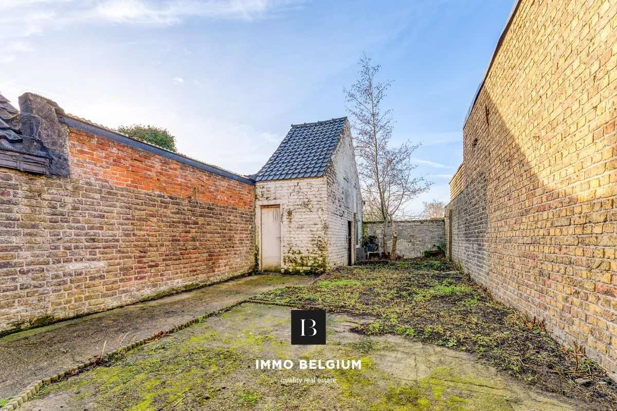 Te renoveren woning in Vlissegem foto 7