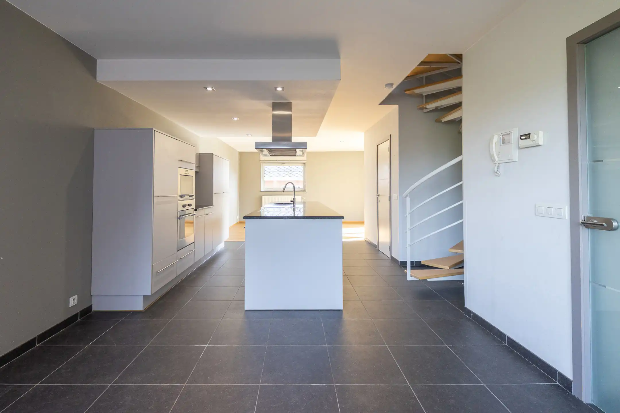 Appartement te huur foto 4