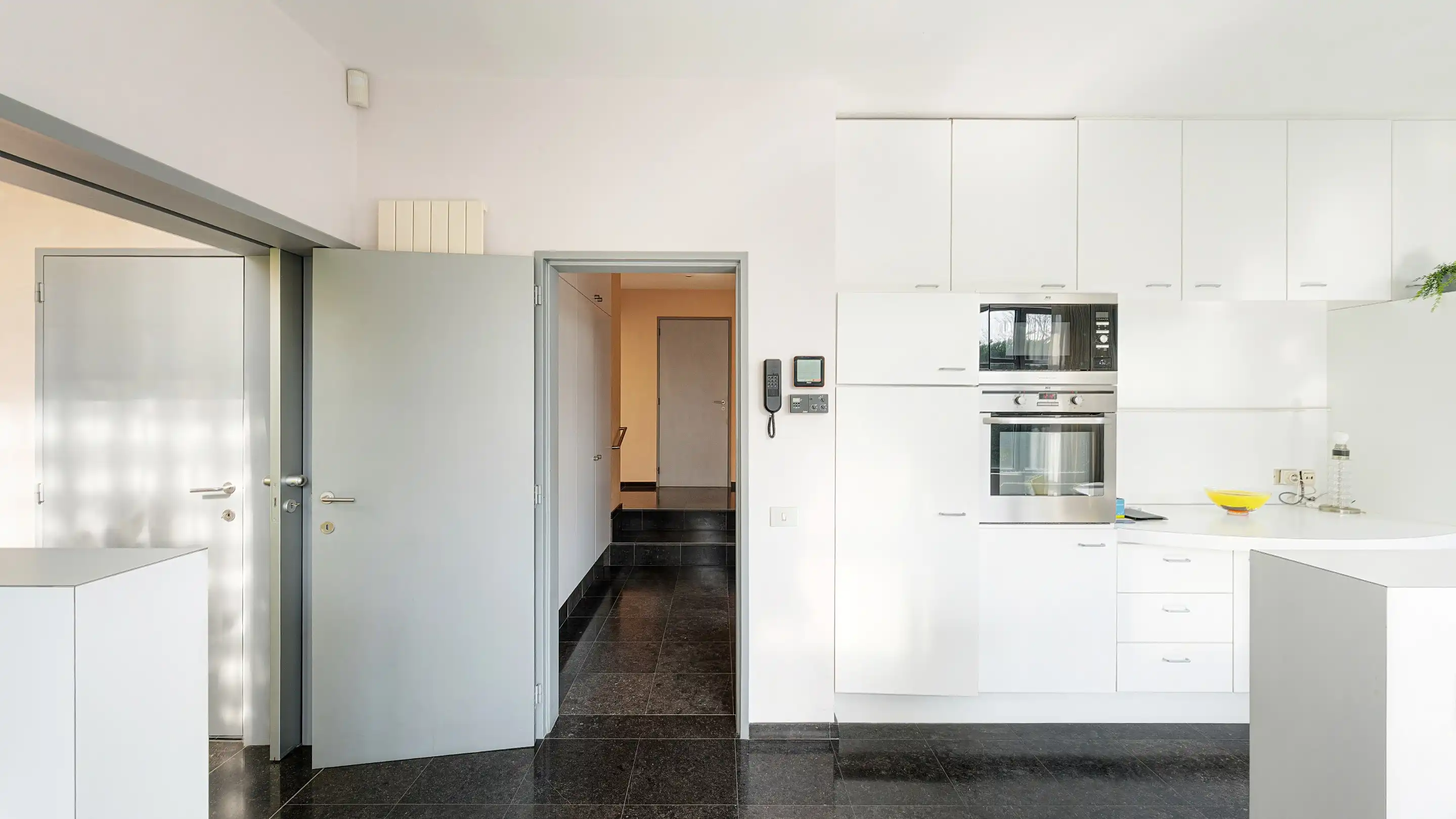 Karaktervolle villa rustig gelegen op korte wandelafstand van de Zeedijk, Het Zegemeer en het commerciële hart van Knokke, foto 15