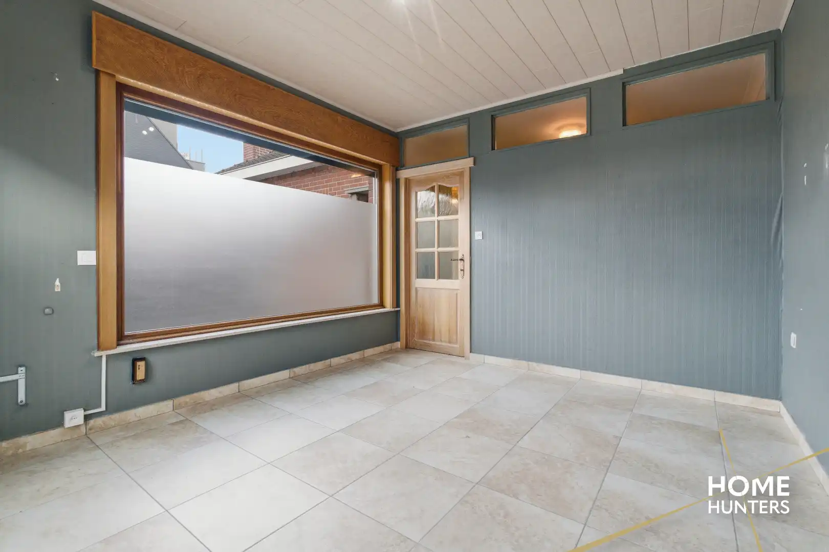Woning met 3 slaapkamers en zéér ruime loods op gunstige ligging te Zonnebeke! foto 11
