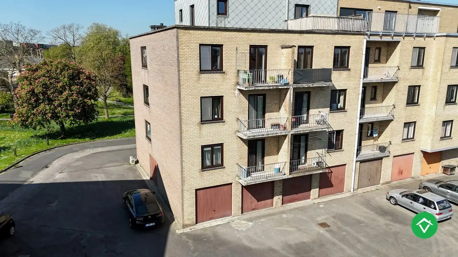Rustig gelegen appartement met 2 slaapkamers te Assebroek foto 4