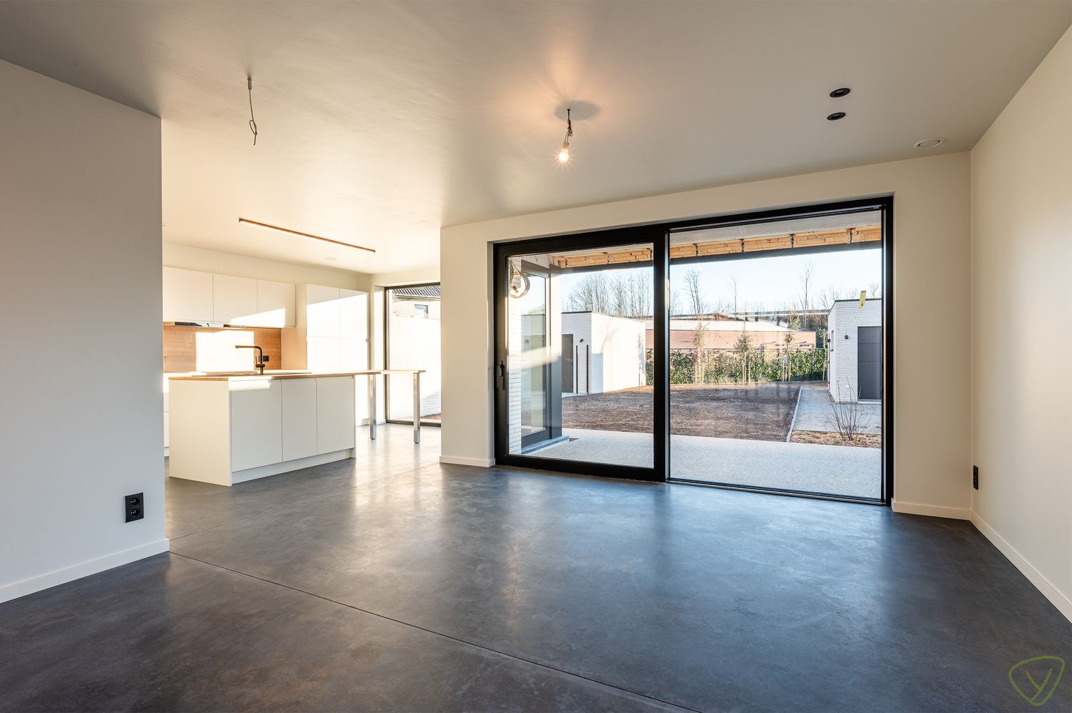 Uitzonderlijke woning te huur te Maldegem met een superieure afwerking. foto 8