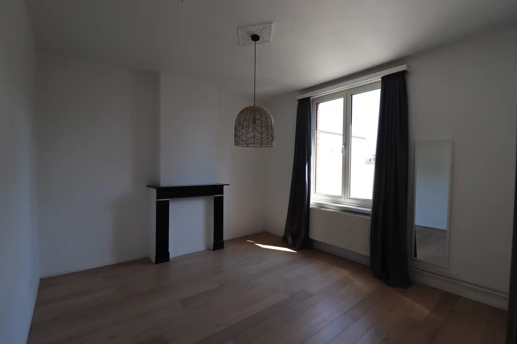 Charmant duplex-appartement met 2 slaapkamers en tuin in hartje Merksplas. foto 4
