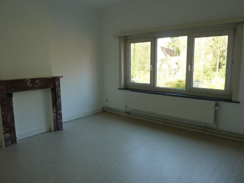 Gezellige woning met mooie tuin foto 7