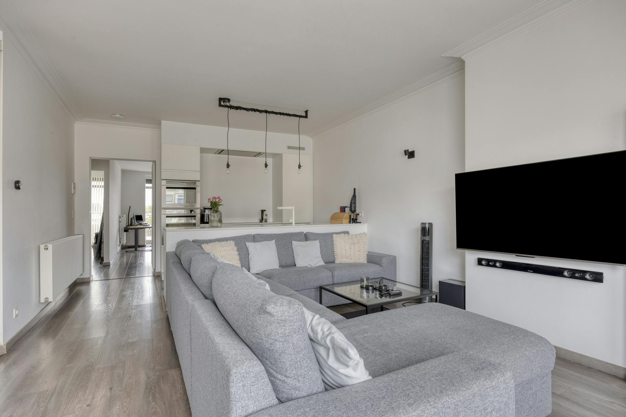 Recent gerenoveerd appartement te koop in Deurne  foto 2