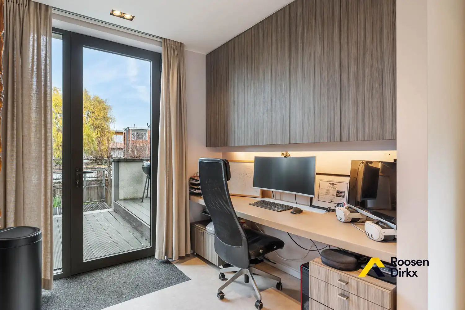 Luxe duplex (190m²) met 5 slaapkamers, groot terras en stadstuin te Venneborg foto 12