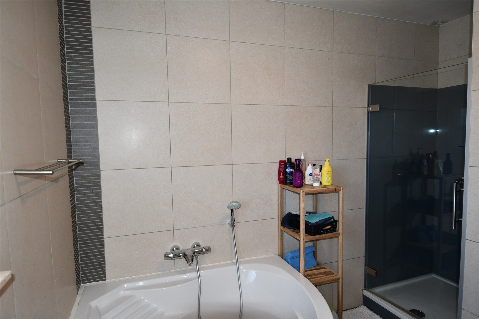 recente halfopen bebouwing met 4 slaapkamers te Temse foto 14