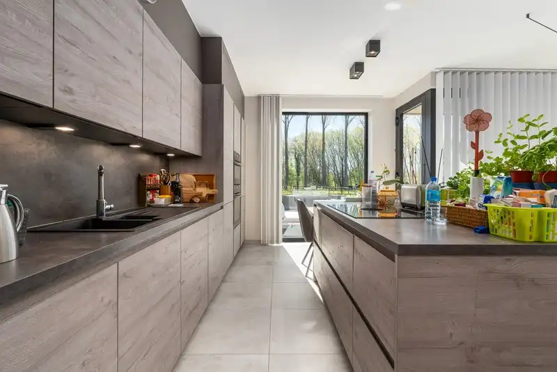 Moderne villa met hippisch complex op 15.856m²  foto 6