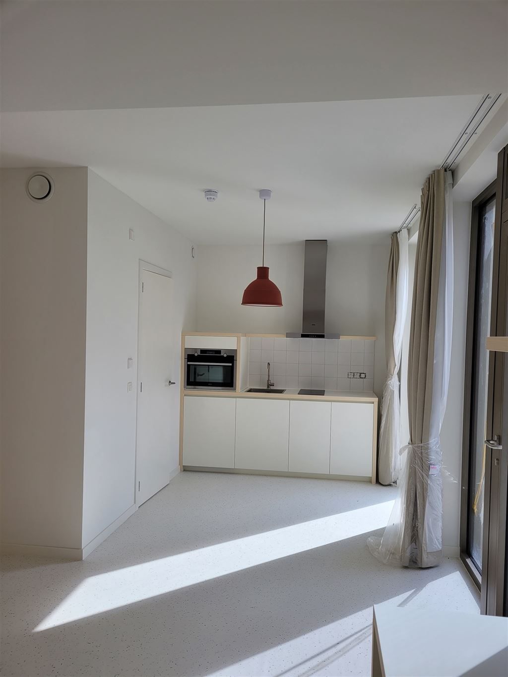 Ruime lichtrijke nieuwbouw studentenstudio in hartje Leuven.  foto 6