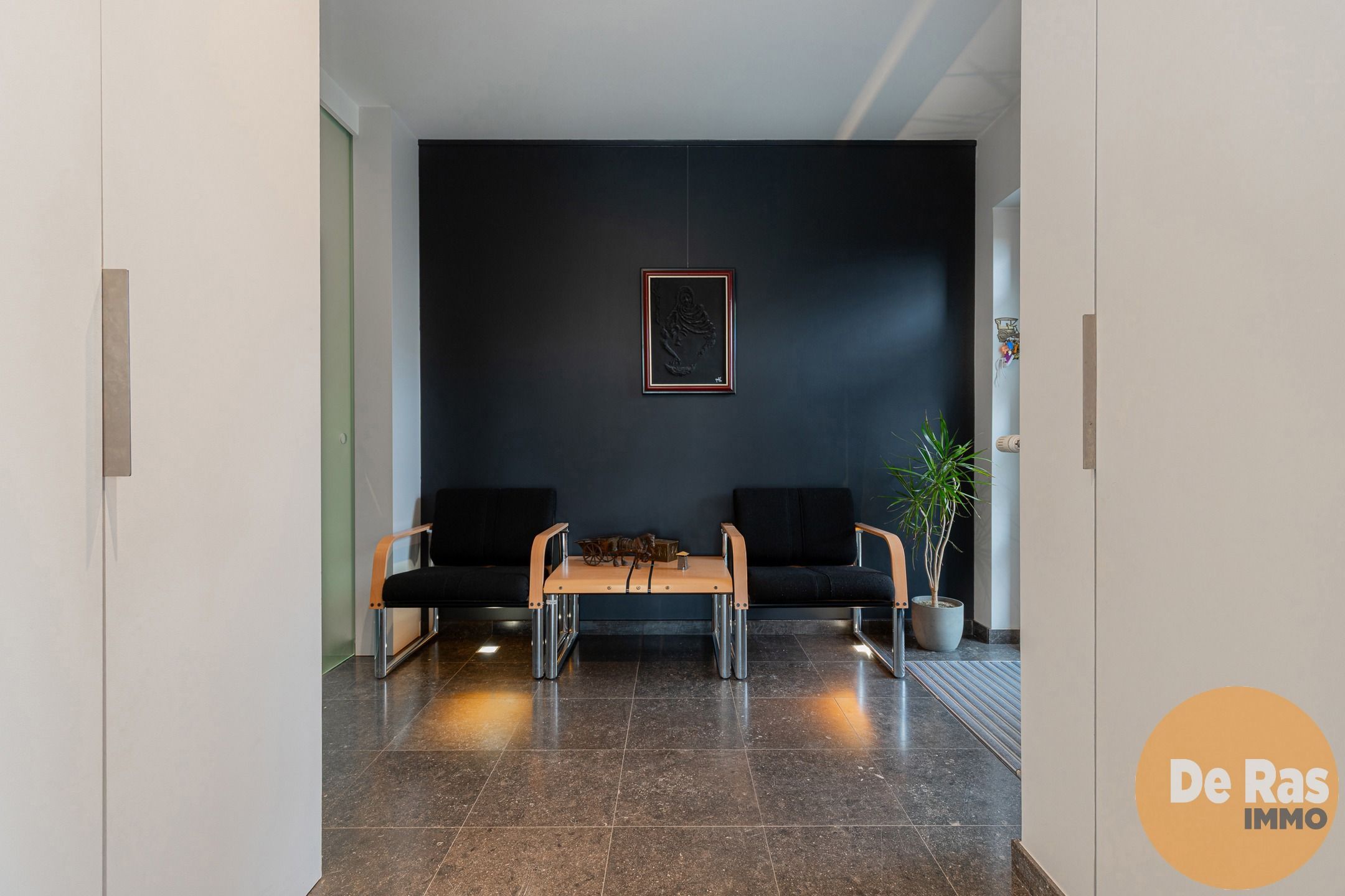 WIEZE - Lichtrijke villa met 5 slpks en 2 bdkmrs en tuin foto 5